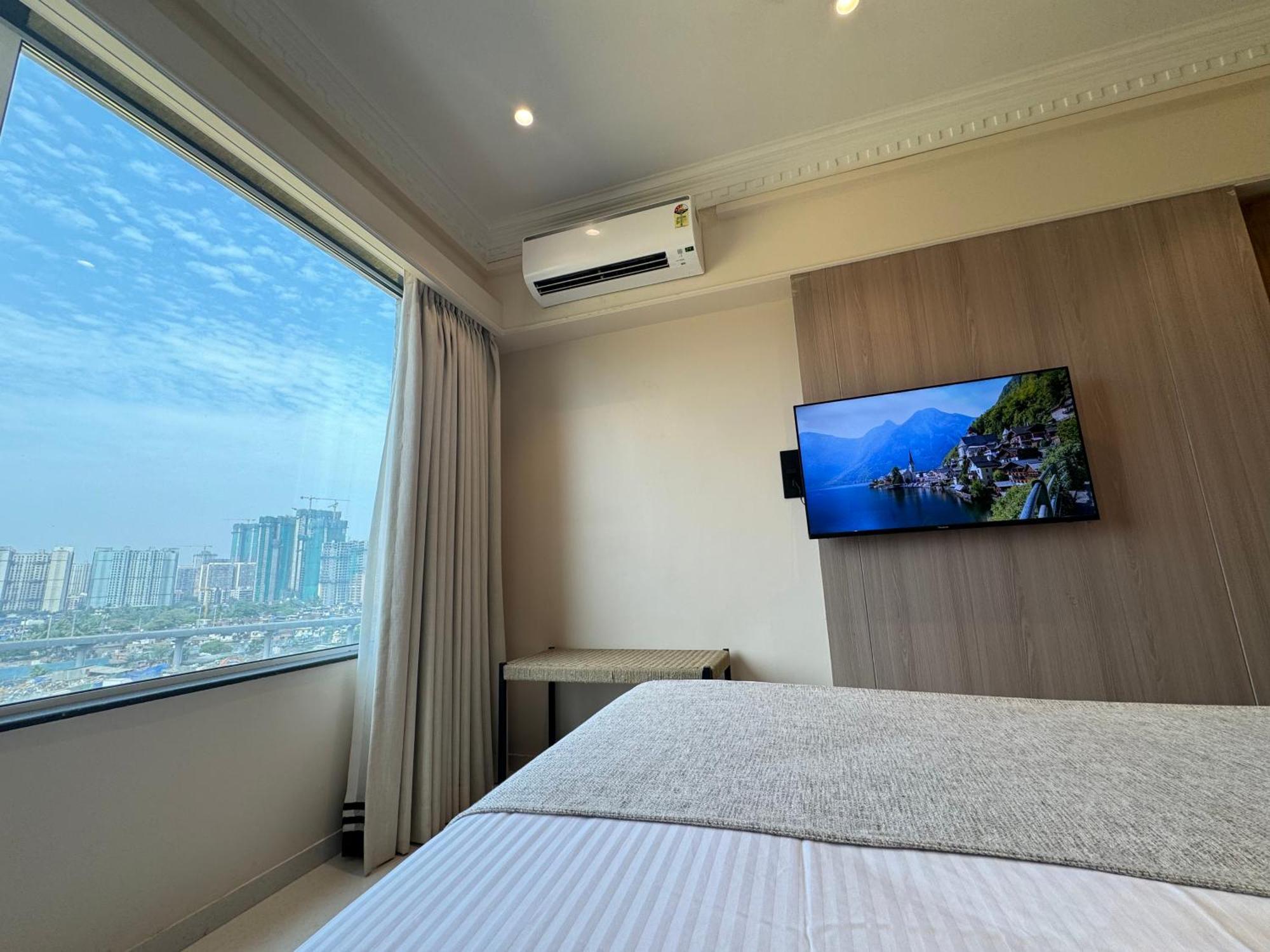 Hotel Mumbai House, Malad ภายนอก รูปภาพ